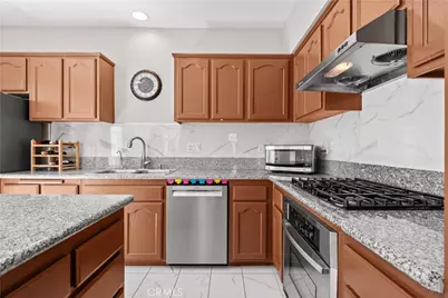 2626 W Ball Road #J2, Anaheim, CA 92804 - Photo 13