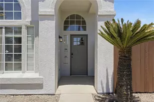 8400 Winlock, Bakersfield, CA 93312 - Photo 3