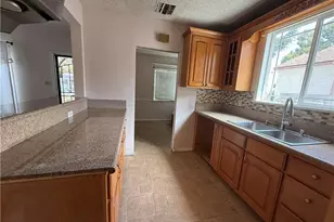 10411 Pinehurst, South Gate, CA 90280 - Photo 13
