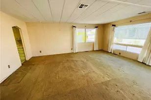 37 Madrid, Tustin, CA 92780 - Photo 5