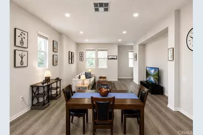 120 S Pacific  Ave #34, Santa Ana, CA 92703 - Photo 3