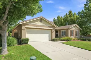 30580 Fox Sedge, Murrieta, CA 92563 - Photo 3