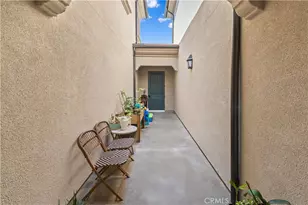 144 Sunnyside, Irvine, CA 92618 - Photo 3