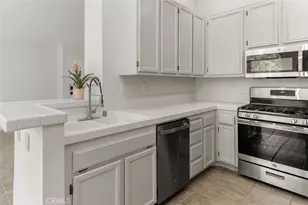 16 Chaumont Cir, Lake Forest, CA 92610 - Photo 11