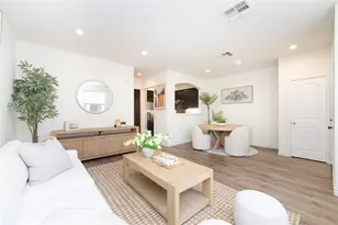 94 Hedge Bloom, Irvine, CA 92618 - Photo 3