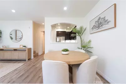 94 Hedge Bloom, Irvine, CA 92618 - Photo 5
