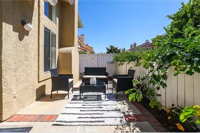 27414 Iris, Mission Viejo, CA 92692 - Photo 23