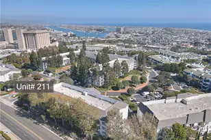 200 McNeil Ln, Newport Beach, CA 92663 - Photo 1