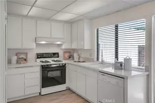2155 W Banbury Circle, Anaheim, CA 92804 - Photo 15
