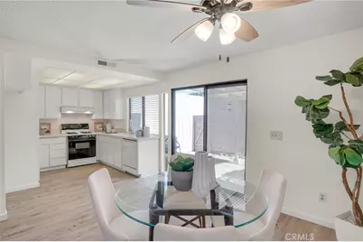 2155 W Banbury Circle, Anaheim, CA 92804 - Photo 13