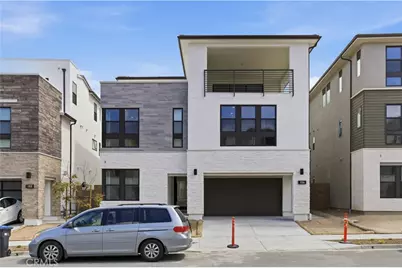 156 Apron, Irvine, CA 92618 - Photo 3