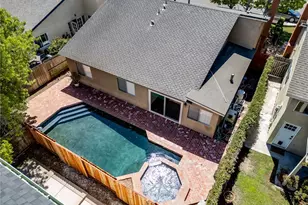 18092 Westlake Cir, Huntington Beach, CA 92648 - Photo 23
