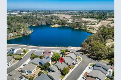 18092 Westlake Cir, Huntington Beach, CA 92648 - Photo 31