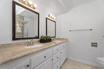 12 Satinwood, Irvine, CA 92612 - Photo 19