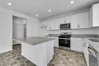 27400 Golden Nugget St, Menifee, CA 92586 - Photo 13