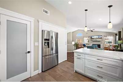21 Calle Verano, Rancho Santa Margarita, CA 92688 - Photo 7