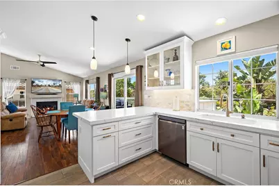21 Calle Verano, Rancho Santa Margarita, CA 92688 - Photo 9