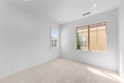 171 Elkhorn, Irvine, CA 92618 - Photo 31