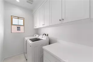 171 Elkhorn, Irvine, CA 92618 - Photo 33