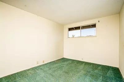 17331 Elsinore, Huntington Beach, CA 92647 - Photo 23