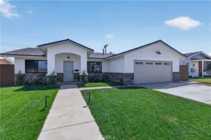 19352 Brookhurst, Huntington Beach, CA 92646 - Photo 1