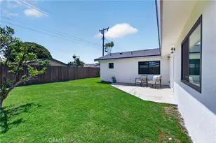 19352 Brookhurst, Huntington Beach, CA 92646 - Photo 11