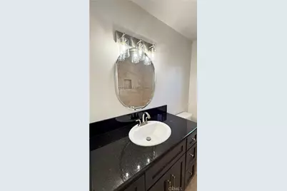 19352 Brookhurst, Huntington Beach, CA 92646 - Photo 21