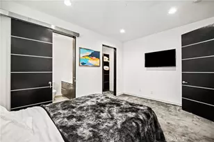 12148 Travis, Los Angeles, CA 90049 - Photo 25