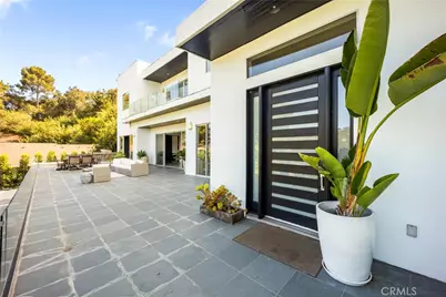 12148 Travis, Los Angeles, CA 90049 - Photo 13
