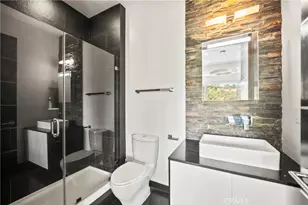 12148 Travis, Los Angeles, CA 90049 - Photo 19
