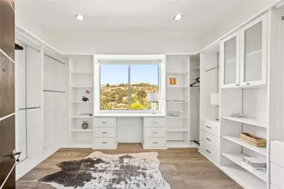 12148 Travis, Los Angeles, CA 90049 - Photo 31