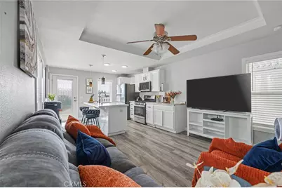 250 W Midway Drive #2, Anaheim, CA 92805 - Photo 3