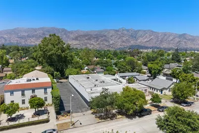 2041 E Villa, Pasadena, CA 91107 - Photo 3