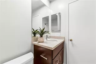 345 University, Costa Mesa, CA 92627 - Photo 33