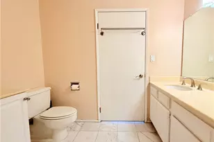 600 W 9th, Los Angeles, CA 90015 - Photo 29