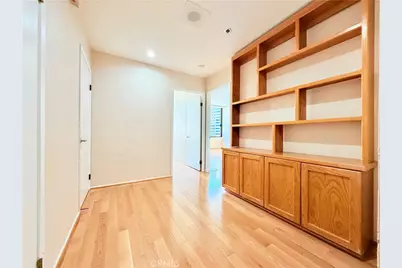 600 W 9th #1508, Los Angeles, CA 90015 - Photo 15