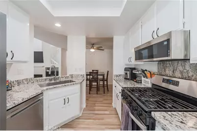 23 Vista Colinas, Rancho Santa Margarita, CA 92688 - Photo 7