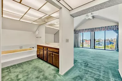 2127 Yacht Julia, Newport Beach, CA 92660 - Photo 39