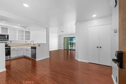 7215 Apricot, Irvine, CA 92618 - Photo 7