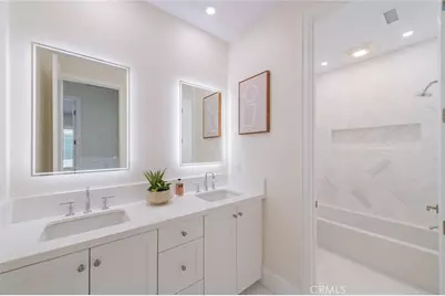 100 Avento, Irvine, CA 92602 - Photo 31