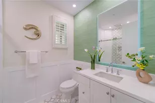 100 Avento, Irvine, CA 92602 - Photo 29