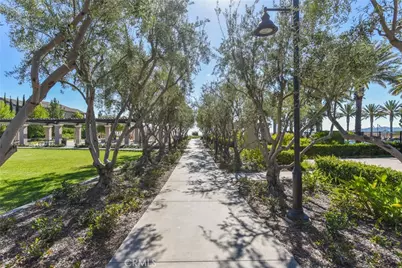 100 Avento, Irvine, CA 92602 - Photo 45