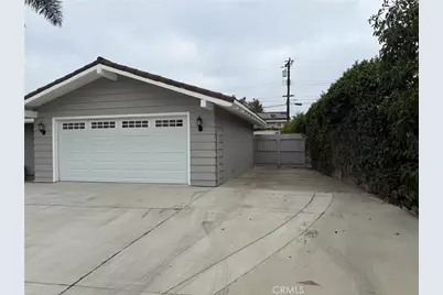 13761 Carlsbad, North Tustin, CA 92705 - Photo 3