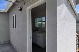15417 15419 Tuba St, Mission Hills (San Fernando), CA 91345 - Photo 25