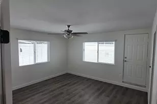 15417 15419 Tuba St, Mission Hills (San Fernando), CA 91345 - Photo 13