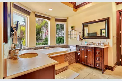 1441 Robmar Drive, Beverly Hills, CA 90210 - Photo 15