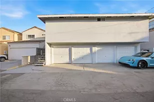 215 Detroit Ave, Huntington Beach, CA 92648 - Photo 9