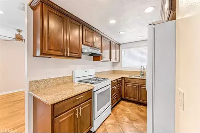 865 W 13th St #4, Azusa, CA 91702 - Photo 9