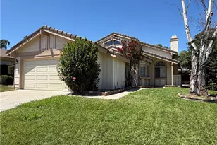 30612 Hollyberry Ln, Temecula, CA 92591 - Photo 3