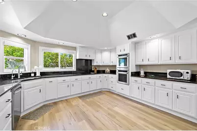 306 Via Colibri, San Clemente, CA 92672 - Photo 17
